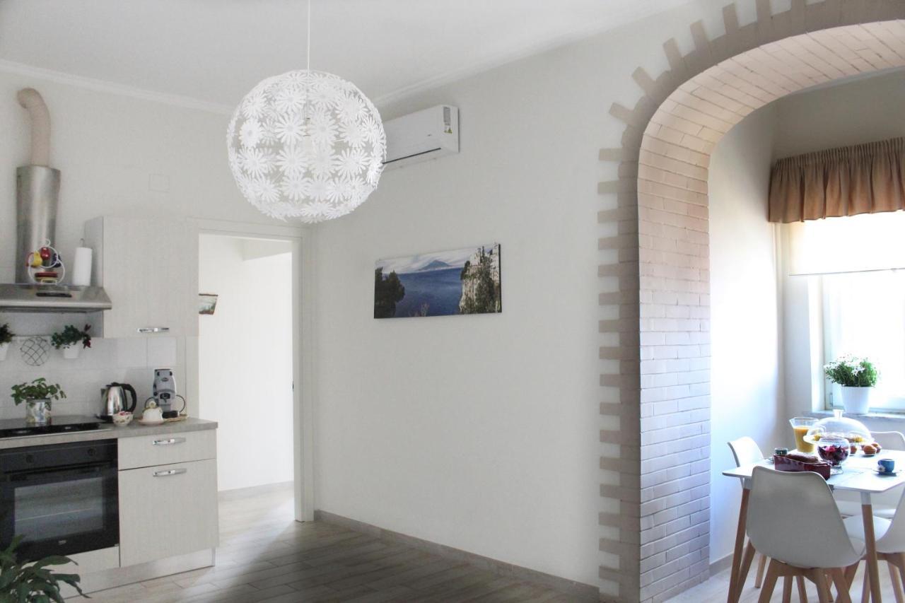 Vesuvio House Appartamento Indipendente E Centrale Sant'Agnello Exterior photo